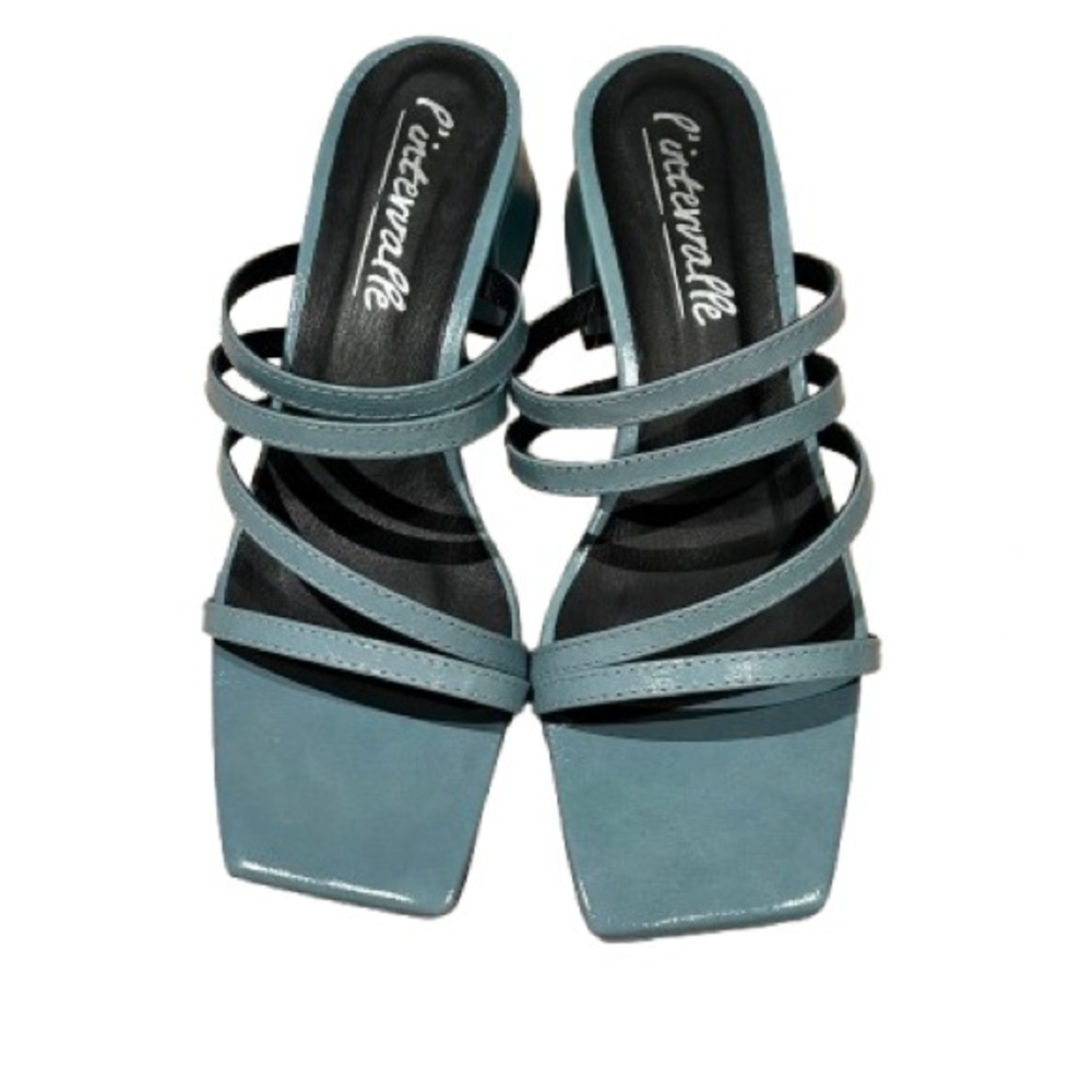 NWOT L'INTERVALLE Women's Patent Leather Strappy Sandals, Light Blue, Size 38